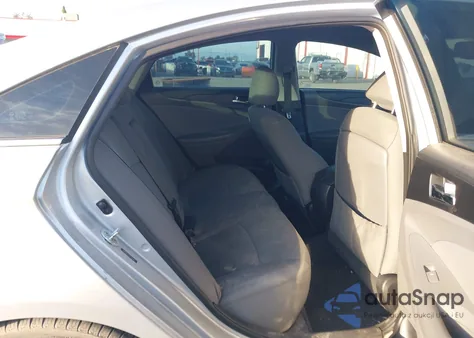 2013 Hyundai Sonata Gls z USA, uszkodzony, nr VIN 5NPEB4AC3DH690481